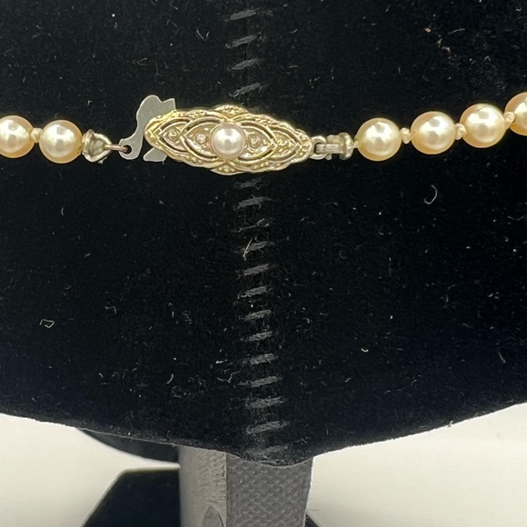 Cultured Pearl Necklace with Gold Clasp - Picture 3 of 11